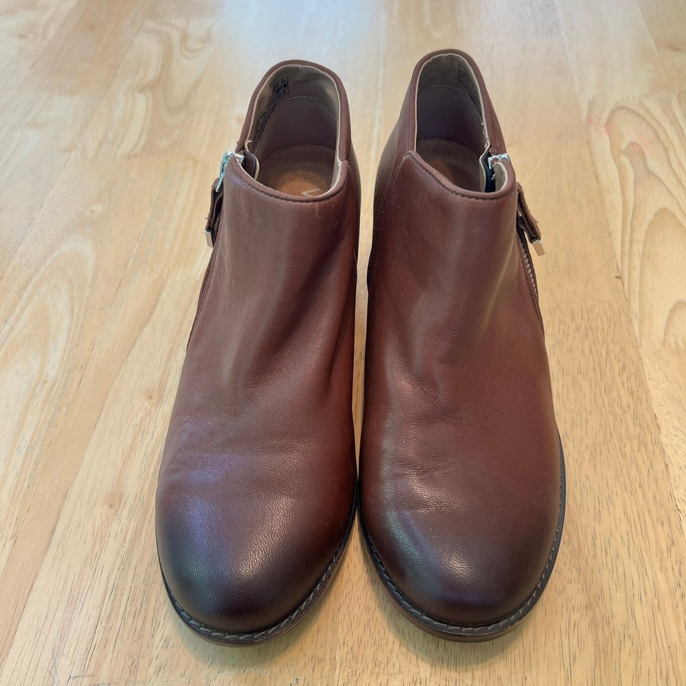 Vionic Jolene Mocha Burnished Leather Ankle Booties Side Zip Block Heel W6.5 - Picture 1 of 10
